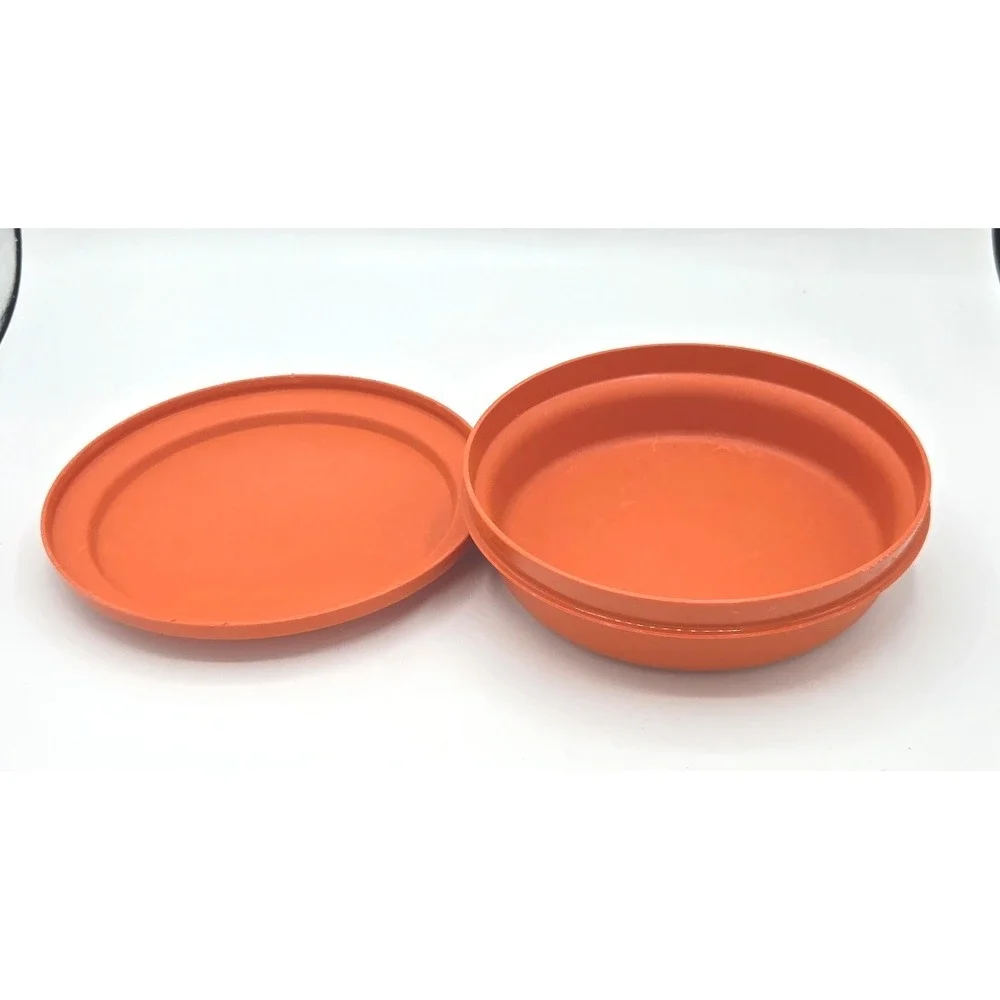 Vintage Tupperware Orange Seal 'N Serve Bowl (1206-31) with Lid‎ (1207-35)